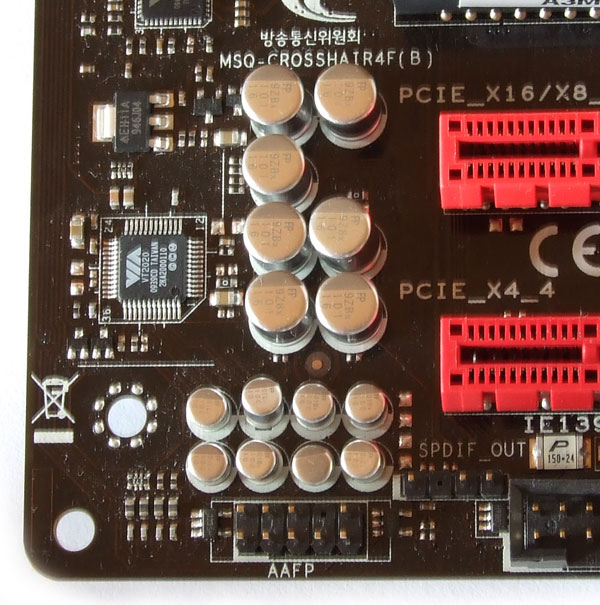 ASUS Crosshair IV Formula - Extrémní deska pro AMD