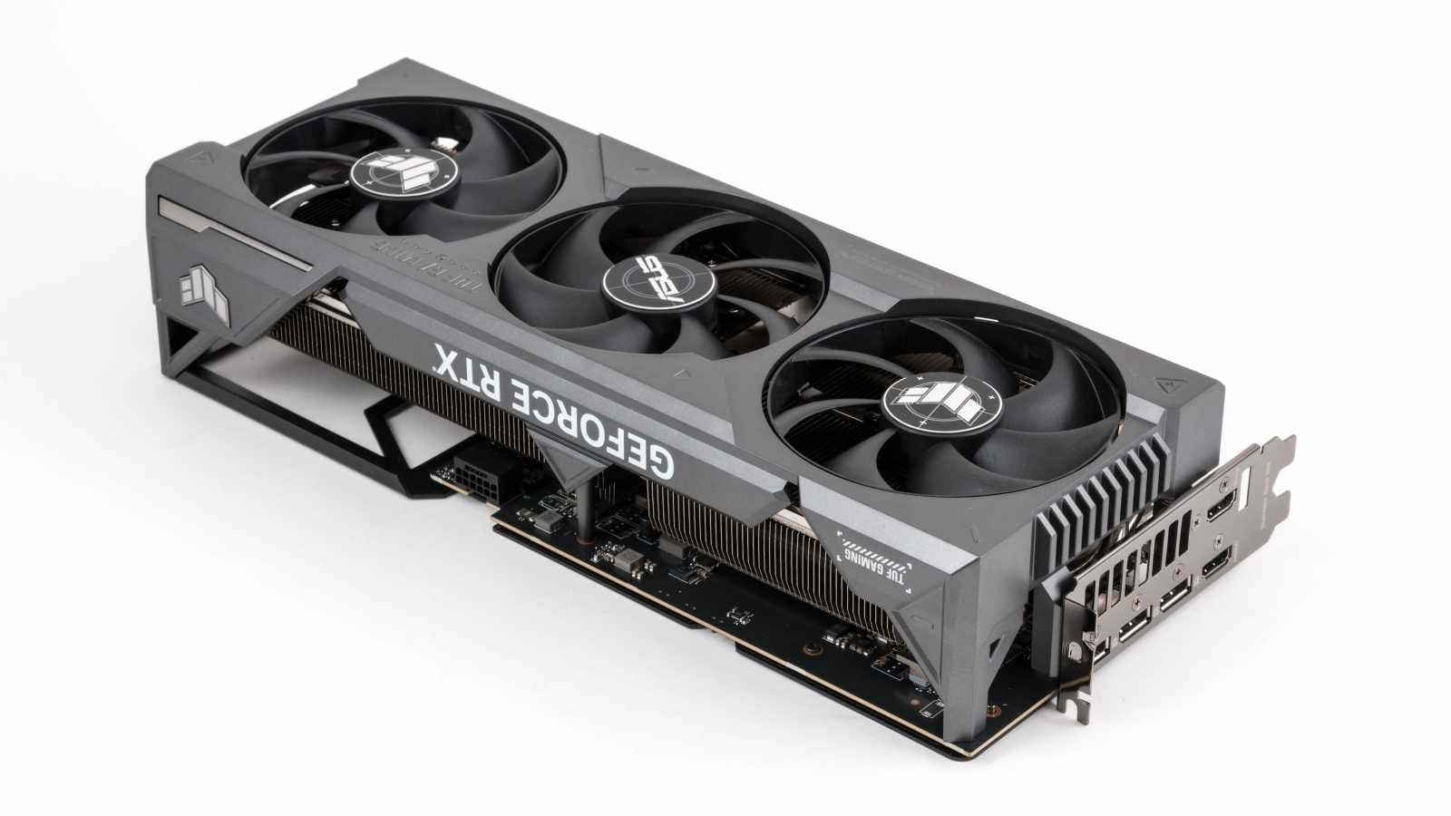 ASUS TUF RTX 4080 Gaming OC Ed. O16G v testu: Špičková karta za děsnou cenu