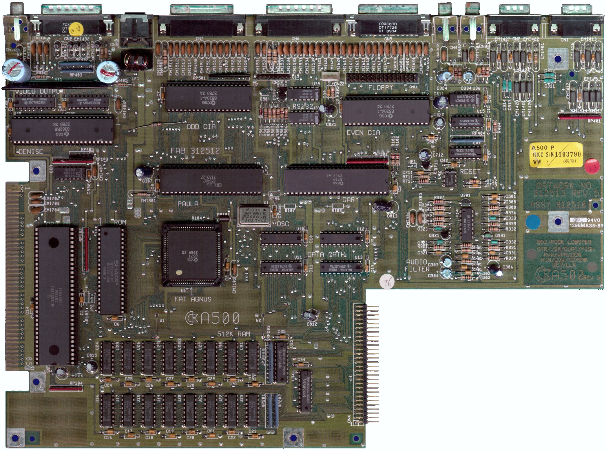 Základní deska Amiga 500 (klikněte pro vyšší rozlišení)