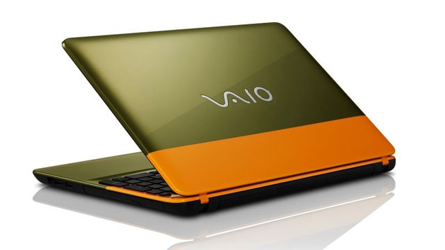 Vaio přijde na trh s "módními" notebooky řady C15