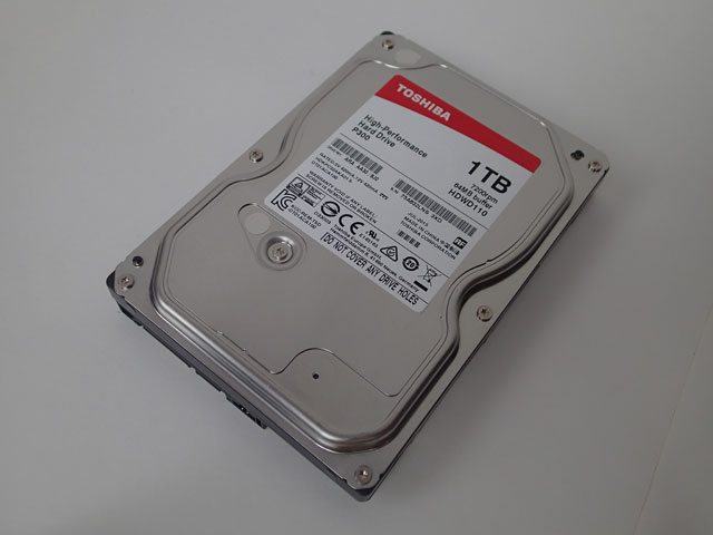 Nové 3,5" HDD Toshiba 300 v testu: WD Black v ohrožení