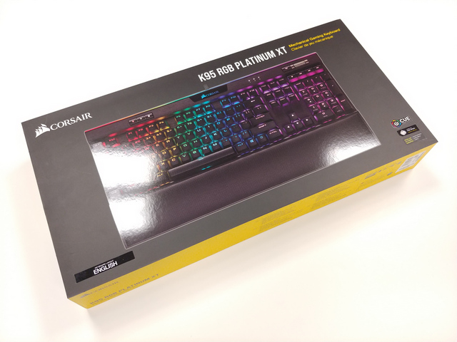 Corsair K95 RGB Platinum XT - Blesková PBT tlačítka