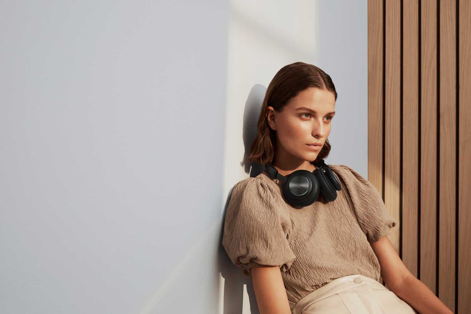 Bang & Olufsen Beoplay H4: důmyslný design a hlasový asistent