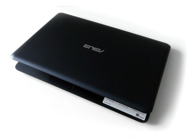 Souboj 11,6" bingbooků za šest tisíc od ASUS a Acer 