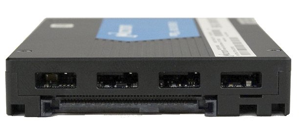 Micron 9300 Pro: Monstrózní 15TB SSD v testu