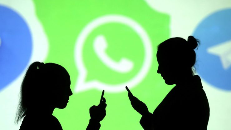 WhatsApp omezuje přeposílání zpráv