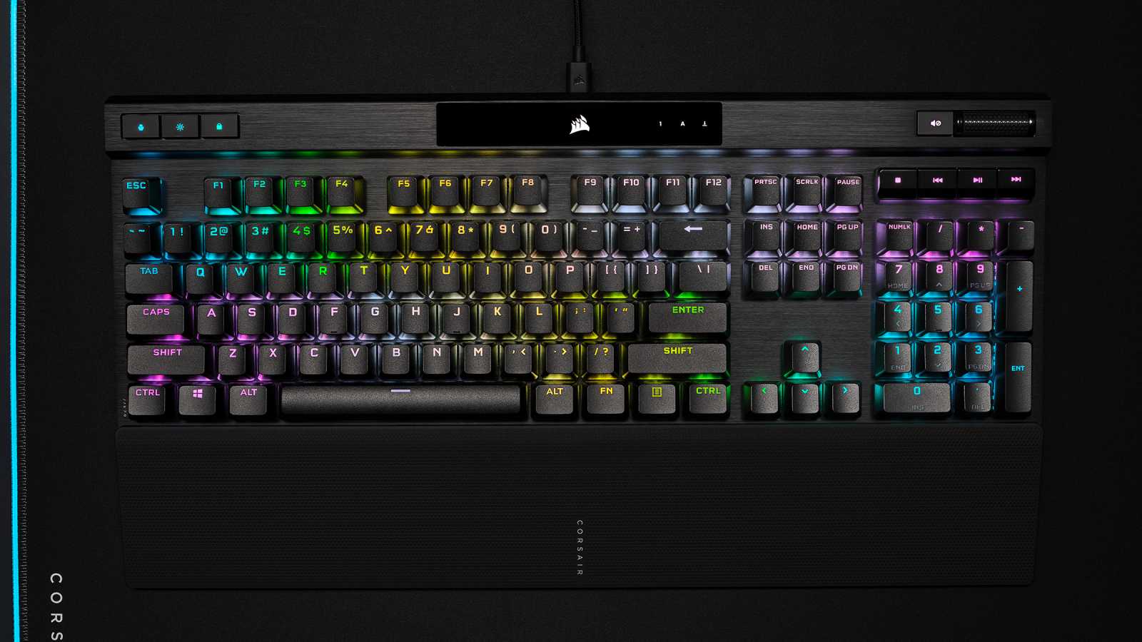 Corsair představuje klávesnici K70 RGB Pro určenou pro profesionální hráče