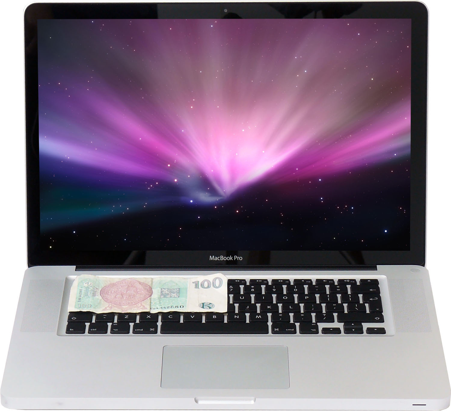 Apple MacBook Pro — 15" s Core i7 a GeForce GT 330M