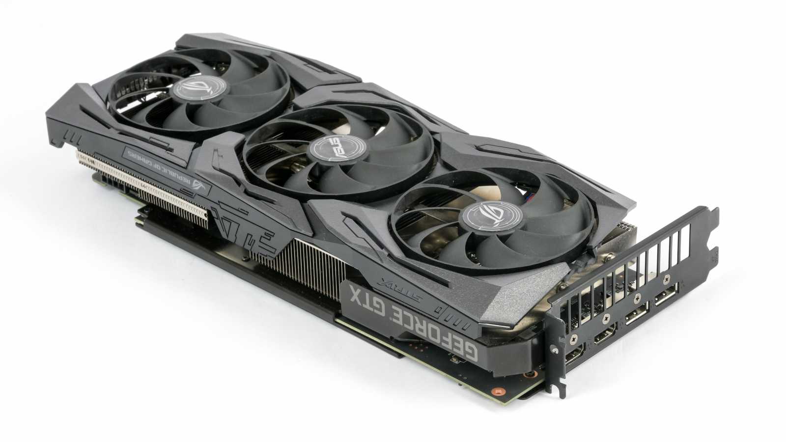 Asus ROG Strix GF GTX 1660 Ti O6G: ve všech ohledech šílená