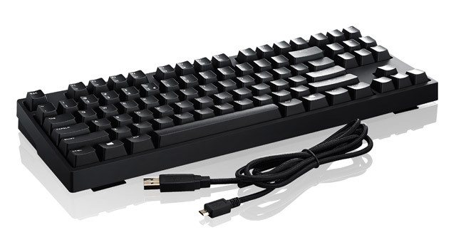 Cooler Master NovaTouch TKL: hybridní klávesnice určená pro přesné psaní