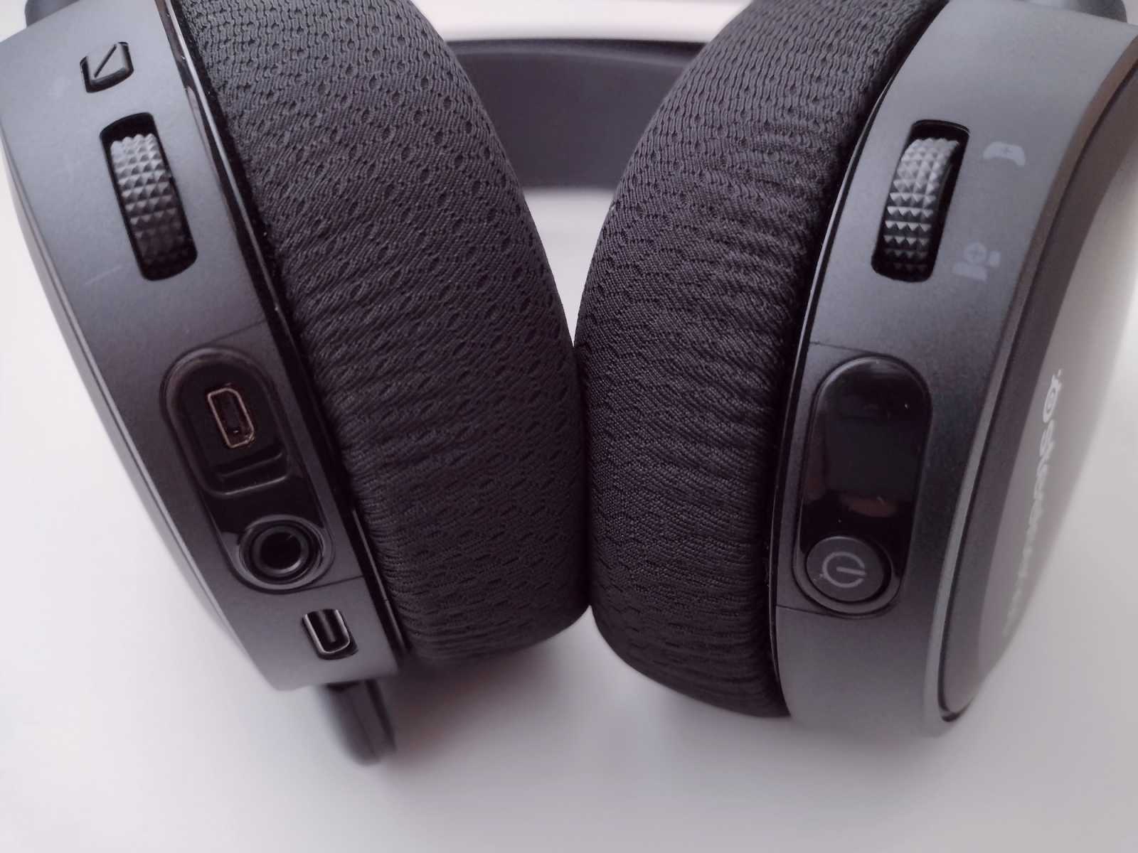 Steelseries Arctis 7+ Wireless – mistr kompatibility a úderného zvuku přichází