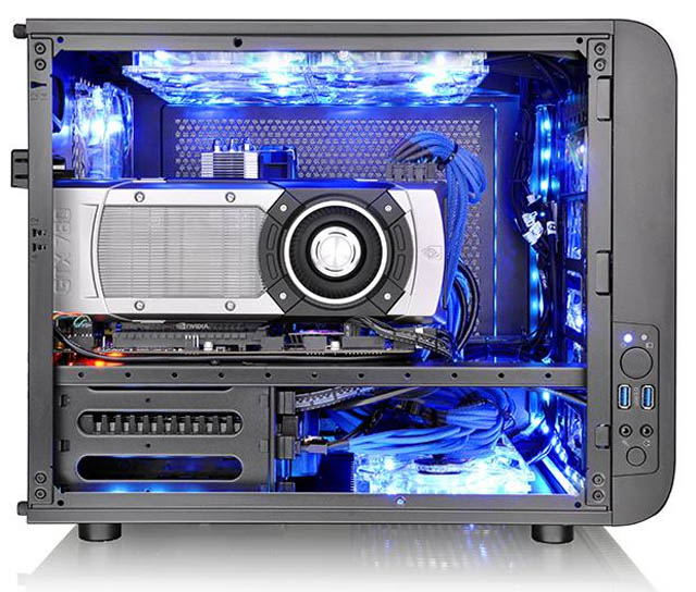 Thermaltake Core V21: modulární kubické skříně, které můžeme vrstvit na sebe 