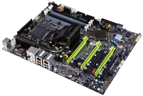 nVidia nForce 780i SLI - vylepšený high-end čipset pro Intel