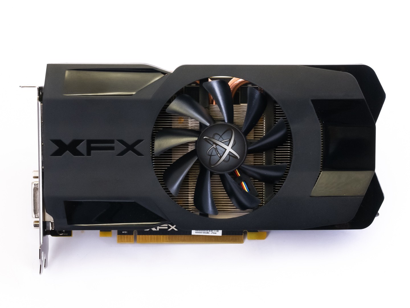 XFX Radeon RX 470: jednoduše a levně v malém balení