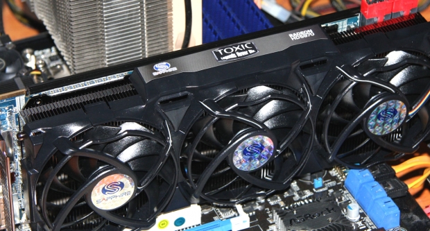 Sapphire Radeon HD 5970 Toxic - nejvýkonnější herní grafika planety