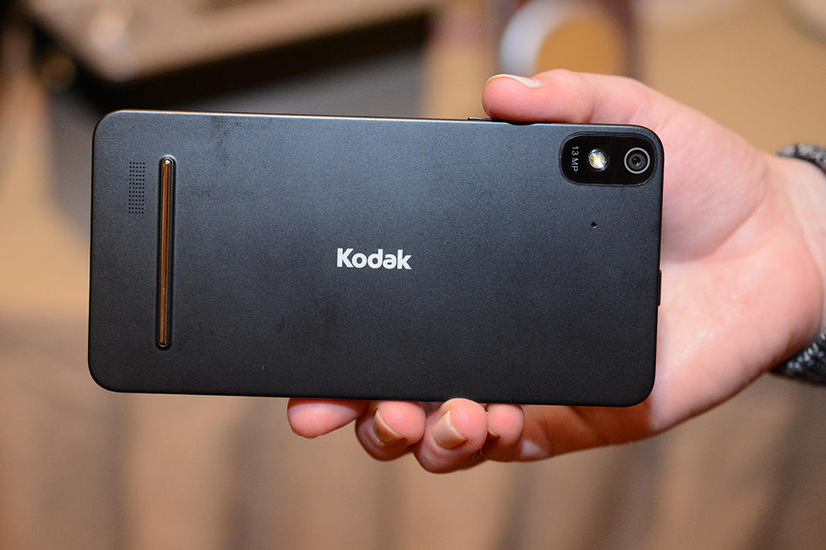 [CES 2015] Podívejte se na vůbec první smartphone od Kodaku