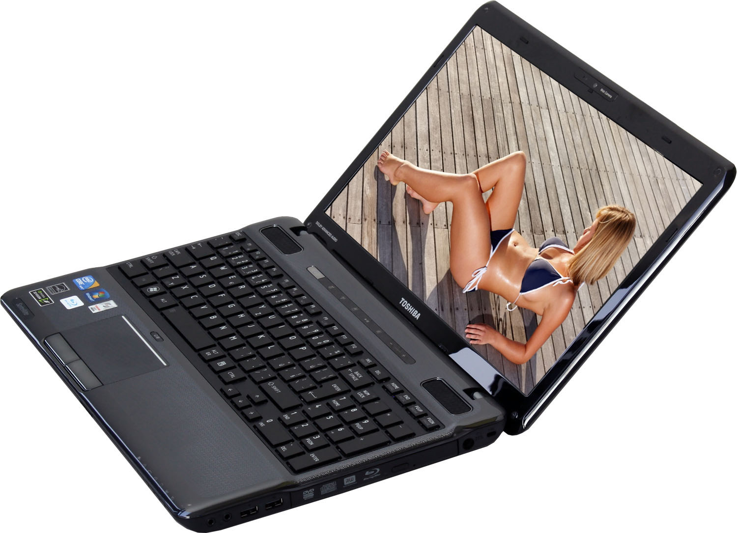 Toshiba Satellite A665 —  dostupný 3D notebook