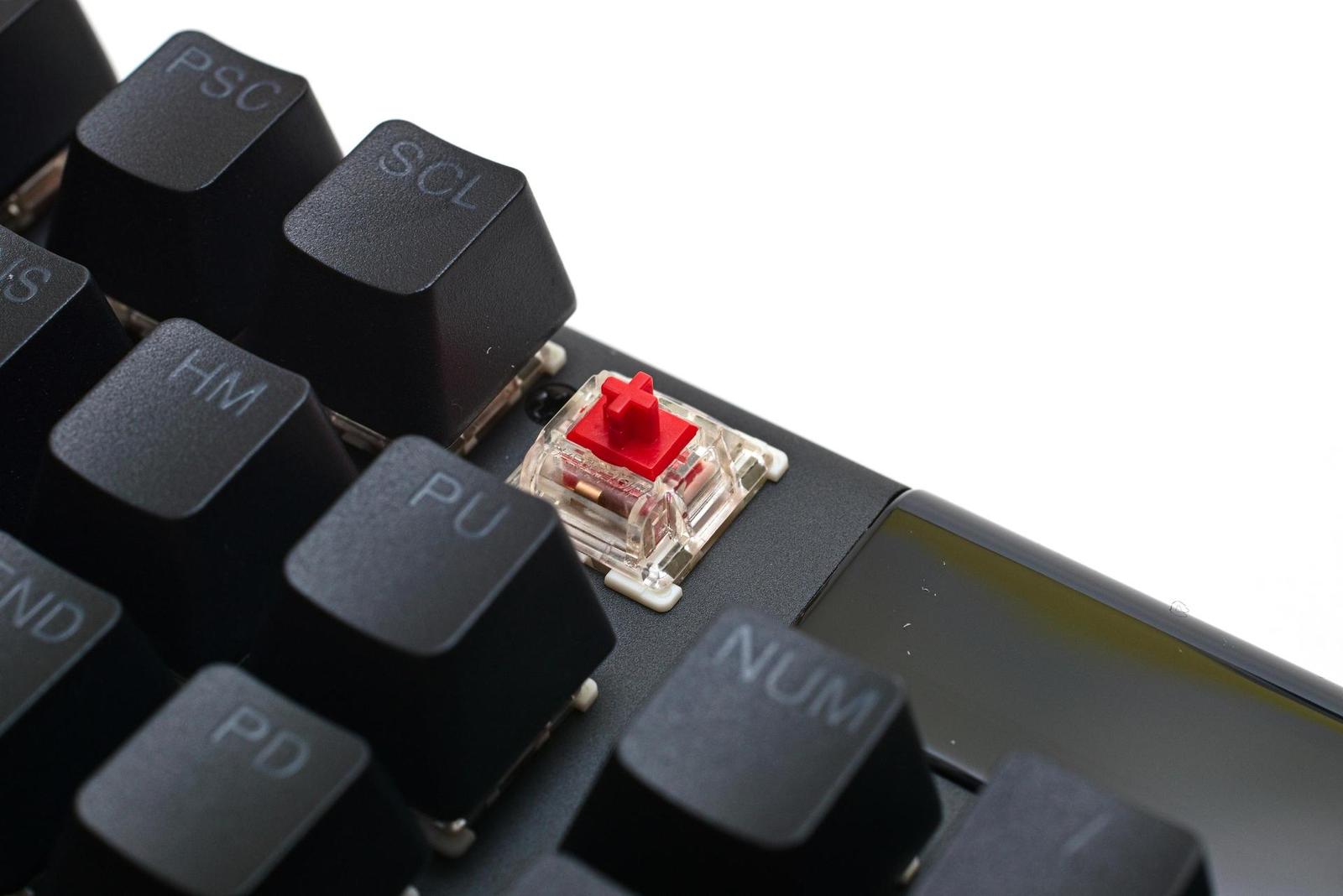 Recenze klávesnice SteelSeries Apex Pro. To nejlepší nejen pro hráče