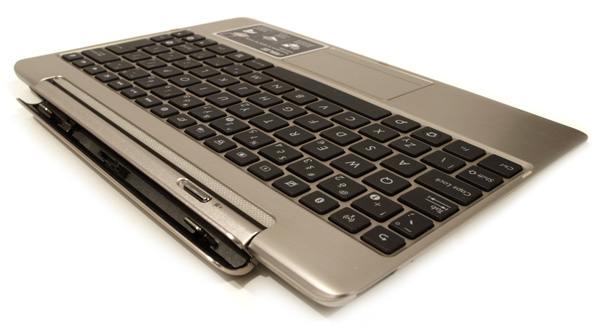 Asus Transformer Prime – hybrid tesaný z hliníku