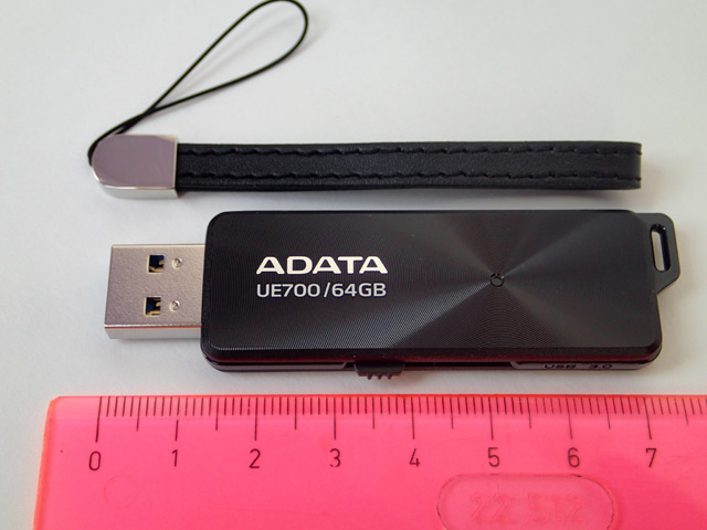 Test: sedm 64GB USB 3.0 flashdisků s cenou nad 1000 Kč