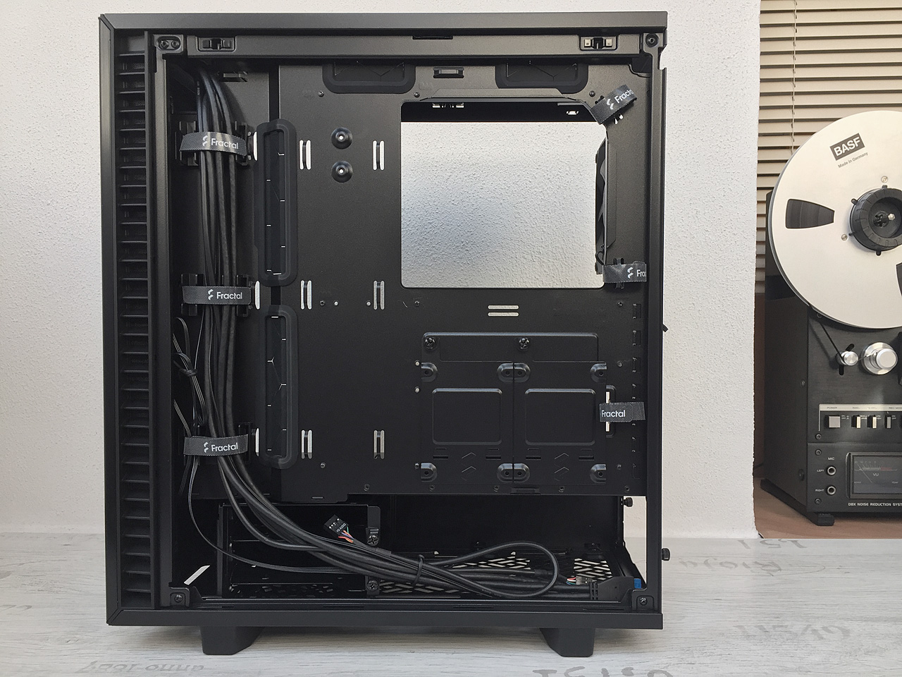 Fractal Design Define 7 Compact – pošleme céčko do penze?