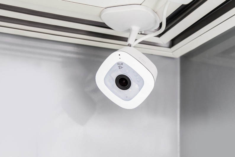 Bezpečnostní kamera Netgear Arlo Q Plus v prodeji