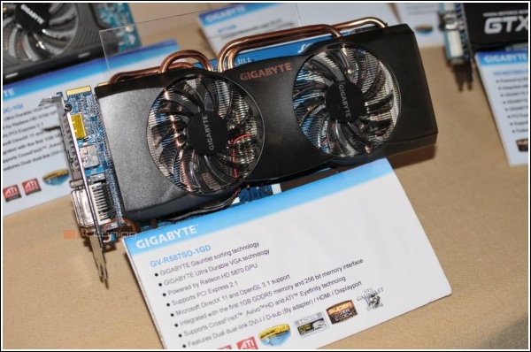 Gigabyte ATI Radeon HD 5870 Super Overclock: konkurence pro GF100?