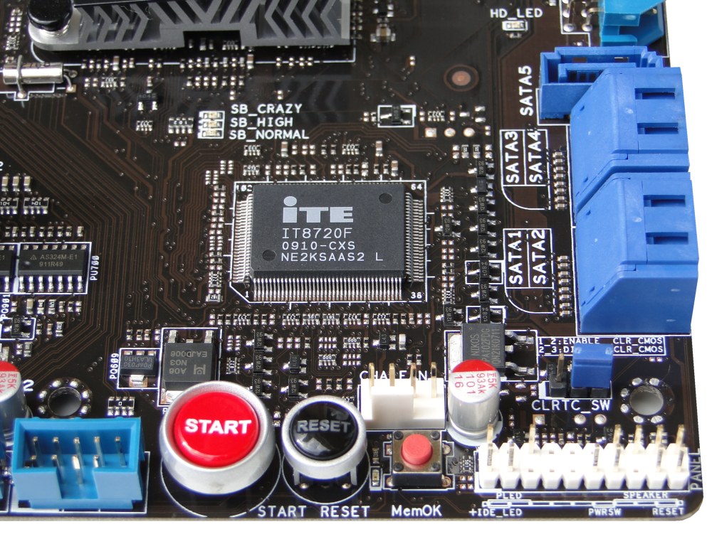 Asus Crosshair III Formula - Luxus R.O.G. také pro AMD