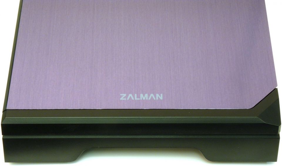 Zalman Z9 Neo: levná skříň s pěti ventilátory 