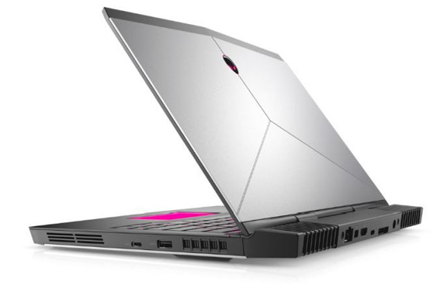 Alienware 13 VR-Ready je nyní k dostání i s procesory Intel Skylake-H a grafikou GTX 1060