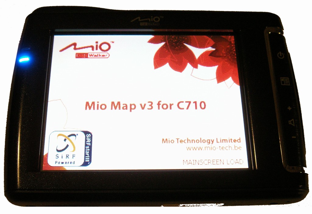 TomTom GO 510 vs. Mio C710