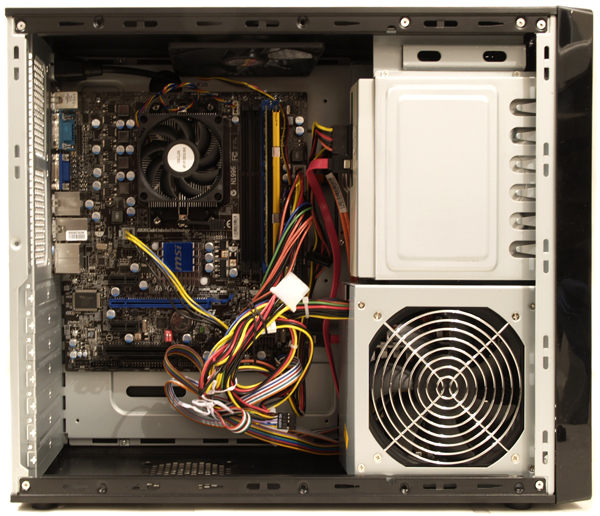 CoolerMaster Elite 360 – klasická skříň trošku jinak 