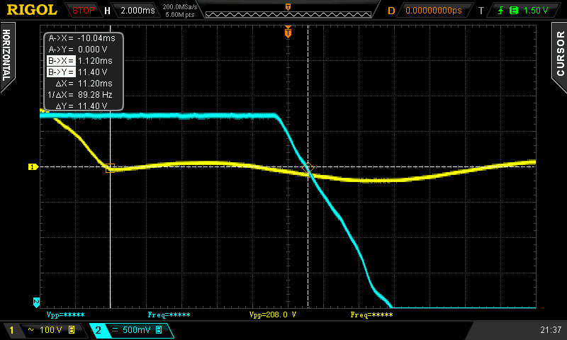 Corsair CX550M: sbohem skupinová topologie 