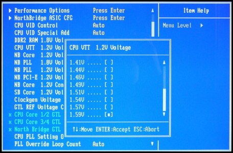 DFI ICFX3200 - T2R/G - Jedinečná základní deska?