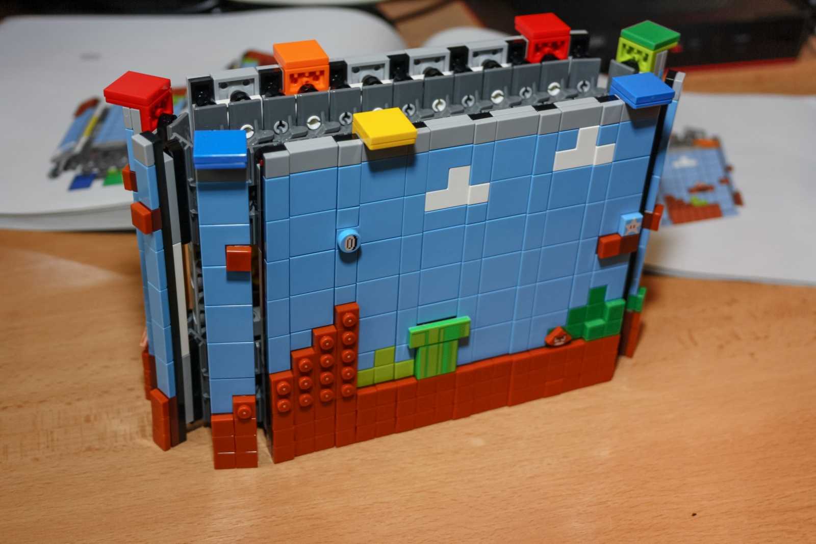 NES, jeho jméno je Lego NES!