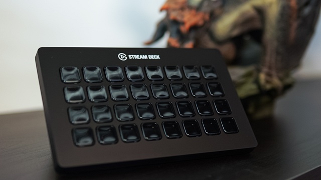 Elgato Stream Deck XL – všechno jediným tlačítkem