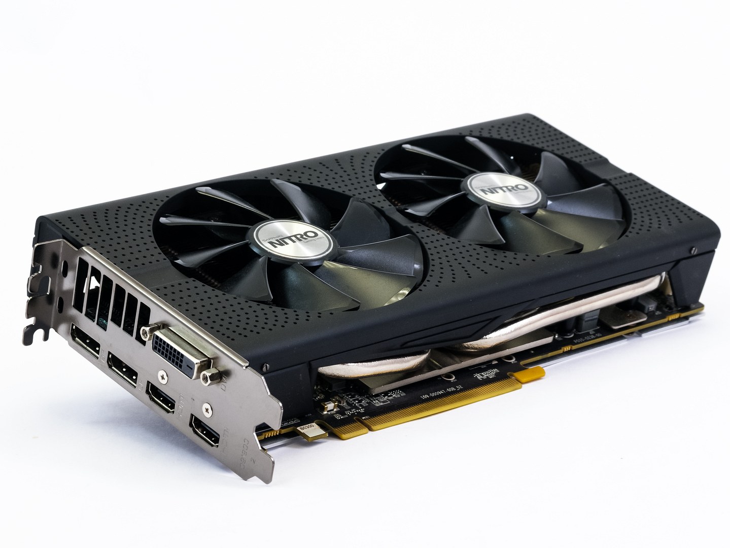 4 vs. 8 GB paměti na Sapphire Nitro+ Radeon RX 470 OC