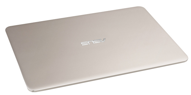 Zenbook Asus UX305FA: elegantní stylovka s QHD+ LCD