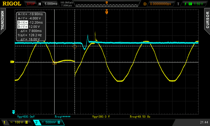 Corsair CX550M: sbohem skupinová topologie 