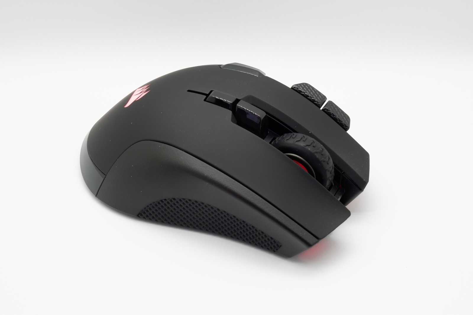 Corsair Ironclaw RGB Wireless – vydařená myš pro hráče 