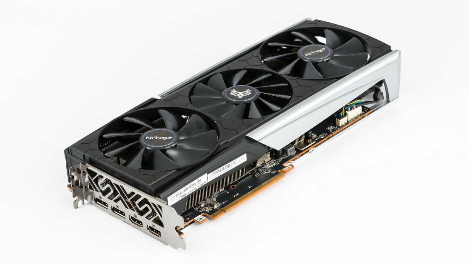 Sapphire Nitro+ RX 5700 XT: jasná volba za dobrou cenu