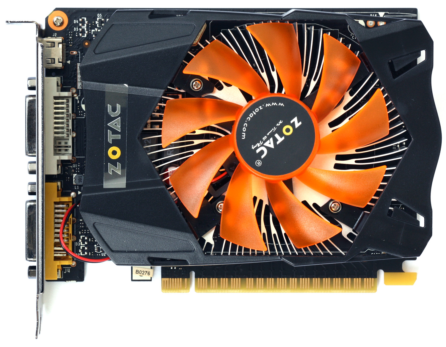 GeForce GTX 750 vs. Radeon R7 260 — Co koupit do tří tisíc