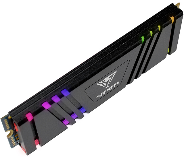 Viper VPR100 1 TB: TLC SSD disk s RGB osvětlením