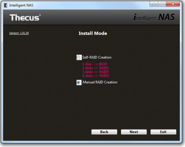 Thecus N4310: NAS pro 4 HDD s hromadou služeb