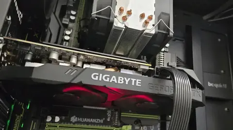 jak-na-pocitac-do-6000-kc-pouzili-jsme-serverove-12jadro-a-64-gb-ddr4