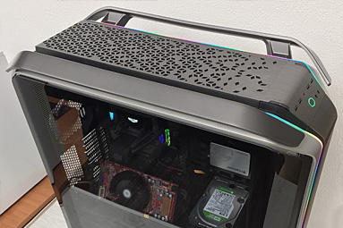 Test Cooler Master COSMOS C700M: Jaká je skříň za 13 tisíc