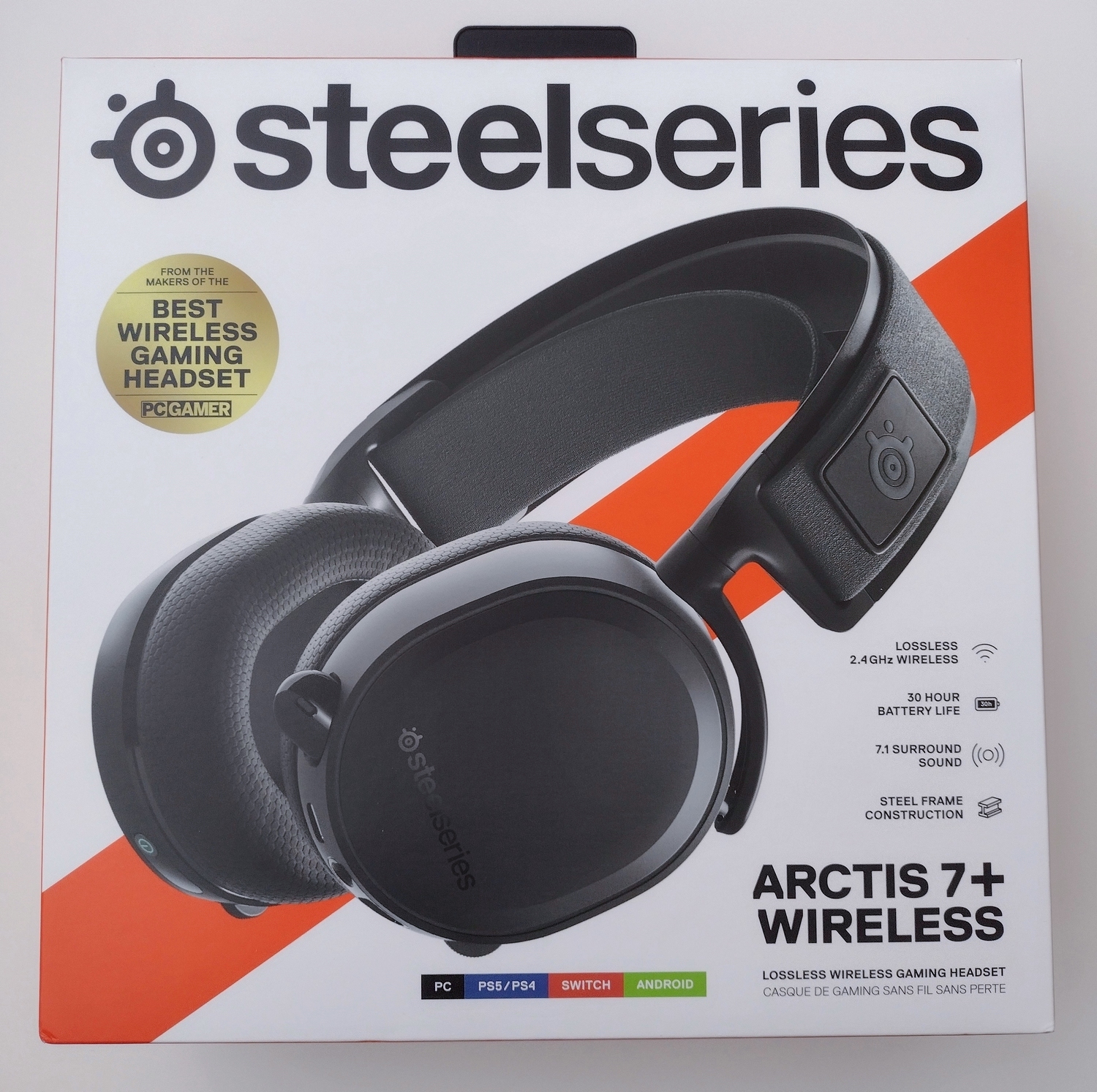 Steelseries Arctis 7+ Wireless – mistr kompatibility a úderného zvuku přichází