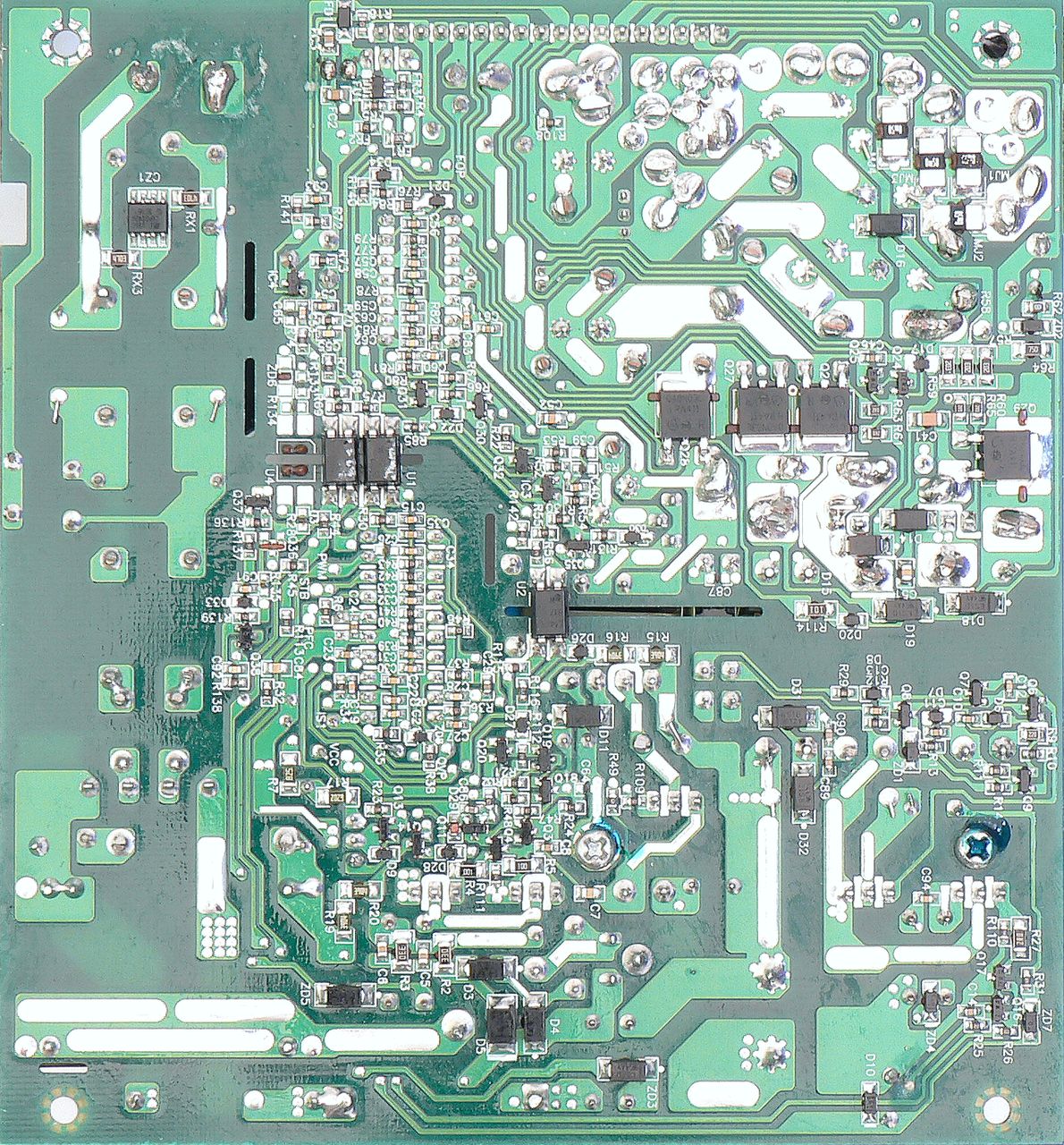 Antec Earthwatts Platinum 550 W: nejlevnější platinový 