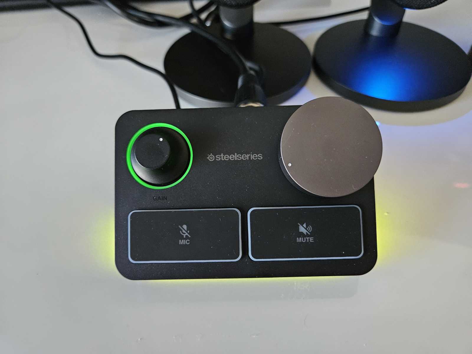 SteelSeries ALIAS PRO – podsvícení RGB