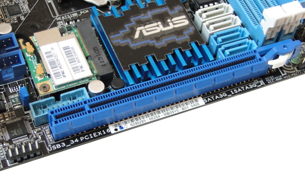 Asus P8Z77-I Deluxe – miniaturní ITX deska pro Ivy Bridge